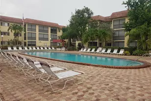 253 S Cypress Rd, Pompano Beach, FL 33060 - Photo 19