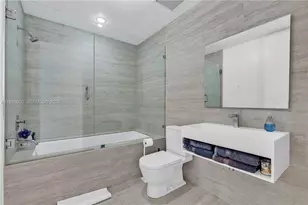 1100 Biscayne Blvd, Miami, FL 33132 - Photo 17