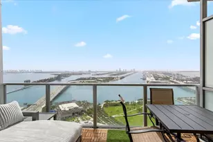 1100 Biscayne Blvd, Miami, FL 33132 - Photo 9