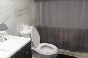 900 NE 12th Ave, Hallandale Beach, FL 33009 - Photo 27