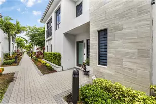 8234 NW 46th Terrace, Doral, FL 33166 - Photo 13