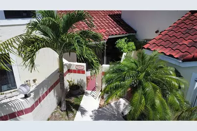 1105 San Remo Cir, Homestead, FL 33035 - Photo 3