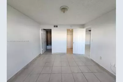 6060 W 21st Ct #103, Hialeah, FL 33016 - Photo 11