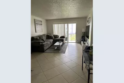 1100 NW 87th Ave #304, Coral Springs, FL 33071 - Photo 7
