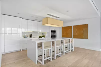 102 24th St #PH-1706, Miami Beach, FL 33139 - Photo 11
