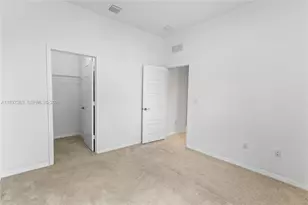 878 NE 191st St, Miami, FL 33179 - Photo 37