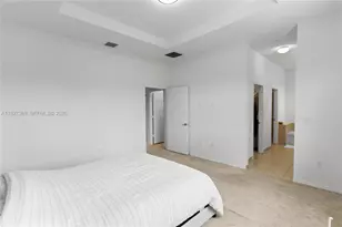 878 NE 191st St, Miami, FL 33179 - Photo 23