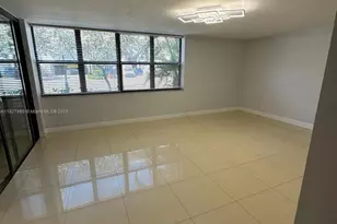 20401 NE 30th Ave, Aventura, FL 33180 - Photo 7