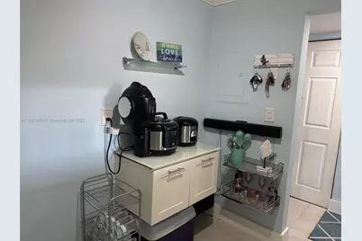 5199 NW 7th St #607, Miami, FL 33126 - Photo 13