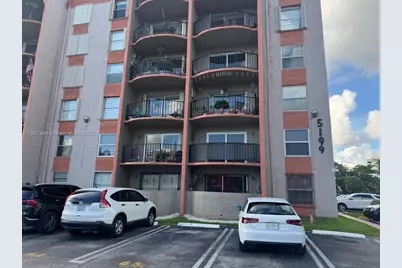 5199 NW 7th St #607, Miami, FL 33126 - Photo 37