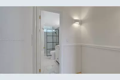 2905 Point East Dr #L514, Aventura, FL 33160 - Photo 31