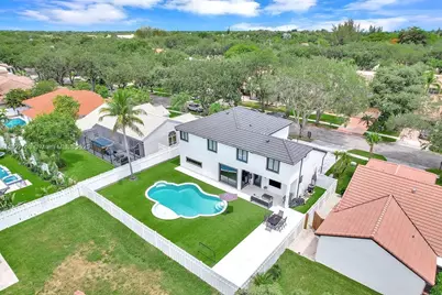 10746 Charleston Pl, Cooper City, FL 33026 - Photo 63