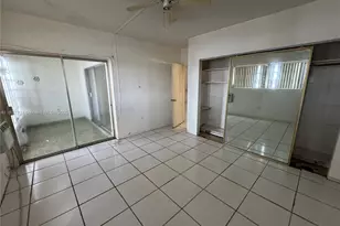 270 NE 191st St, Miami, FL 33179 - Photo 13