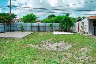 90 E 41st St, Hialeah, FL 33013 - Photo 15