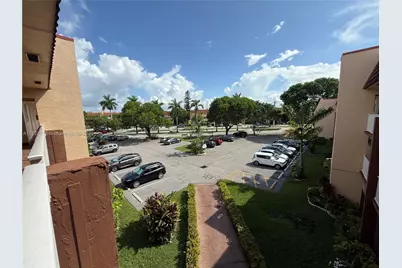 8880 Sunrise Lakes Blvd #307, Sunrise, FL 33322 - Photo 31
