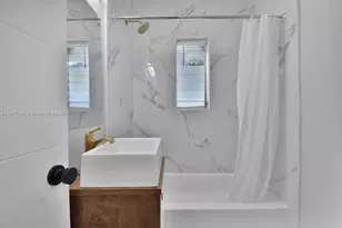 547 NW 49th St, Miami, FL 33127 - Photo 31