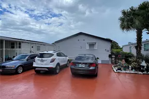 19800 SW 180th Ave, Miami, FL 33187 - Photo 1