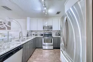 10000 SW 147th Ct, Miami, FL 33196 - Photo 3