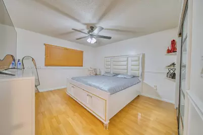 10000 SW 147th Ct, Miami, FL 33196 - Photo 9