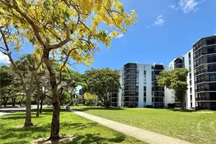 3475 N Country Club Dr, Aventura, FL 33180 - Photo 35