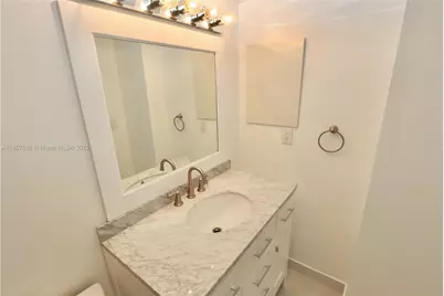 3475 N Country Club Drive #501, Aventura, FL 33180 - Photo 21