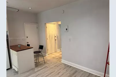 637 12th St #6, Miami Beach, FL 33139 - Photo 3