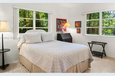 3540 N Moorings Way, Miami, FL 33133 - Photo 25