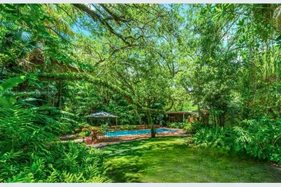 3540 N Moorings Way, Miami, FL 33133 - Photo 15