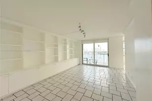 16570 NE 26th Ave, North Miami Beach, FL 33160 - Photo 3