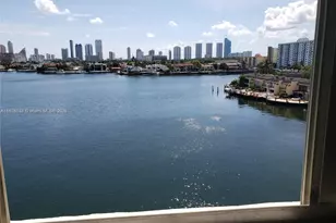 16570 NE 26th Ave, North Miami Beach, FL 33160 - Photo 5