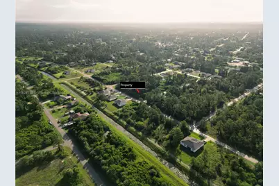 953 Lytle  St E, Lehigh Acres, FL 33974 - Photo 11