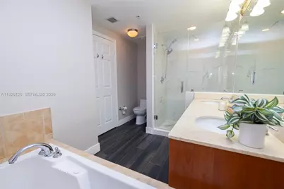 888 S Douglas Rd #PH07, Coral Gables, FL 33134 - Photo 7