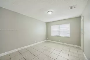 8051 NW 47th Ct, Lauderhill, FL 33351 - Photo 5