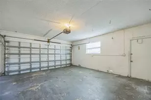 8051 NW 47th Ct, Lauderhill, FL 33351 - Photo 23