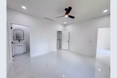 505 W 10th St, Lehigh Acres, FL 33972 - Photo 11