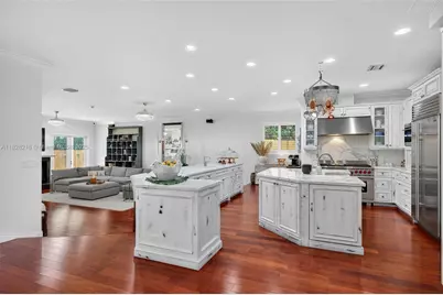 1404 SE 9th St, Fort Lauderdale, FL 33316 - Photo 11