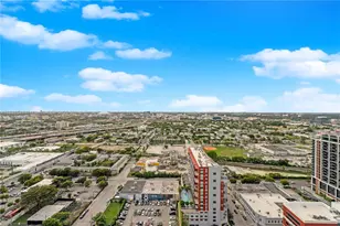 1600 NE 1st Ave, Miami, FL 33132 - Photo 19