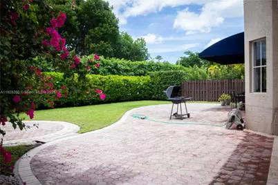 11153 NW 71st Ter, Doral, FL 33178 - Photo 45