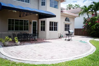 11153 NW 71st Ter, Doral, FL 33178 - Photo 43