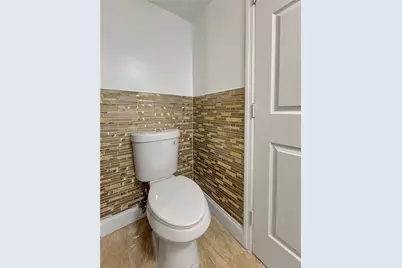 8103 SW 24th St, North Lauderdale, FL 33068 - Photo 7