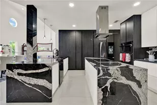 12301 NW 18th St, Plantation, FL 33323 - Photo 19