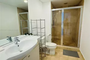 [Address not provided], Hallandale Beach, FL 33009 - Photo 21