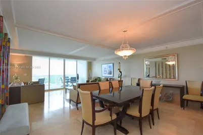 20201 E Country Club Dr #901, Aventura, FL 33180 - Photo 5