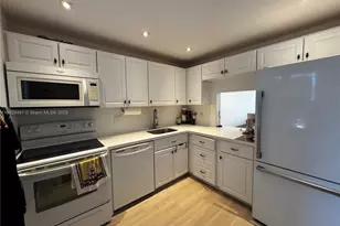 19 Abbey Ln, Delray Beach, FL 33446 - Photo 3