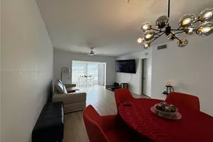 19 Abbey Ln, Delray Beach, FL 33446 - Photo 7