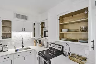 3603 Townhouse Ct, West Palm Beach, FL 33407 - Photo 11