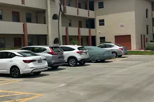 2800 W Sunrise Lakes Dr, Sunrise, FL 33322 - Photo 1