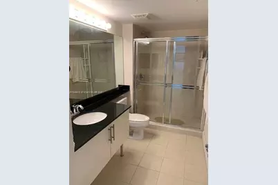 31 SE 5th St #2601, Miami, FL 33131 - Photo 23