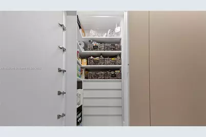 17301 Biscayne Blvd #2102, North Miami Beach, FL 33160 - Photo 33