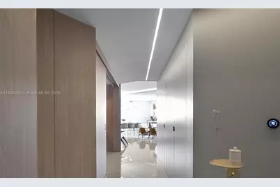 17301 Biscayne Blvd #2102, North Miami Beach, FL 33160 - Photo 31